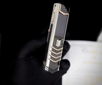 Signature S Thép Bóng Điểm Vàng Hồng